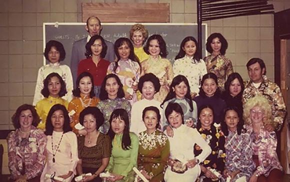 42 2 Ngoi Sao My Giup Nguoi Viet Noi Tieng Voi Nghe Nail