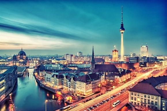 42 1 Berlin Duc  Thu Do Cua Su Co Don
