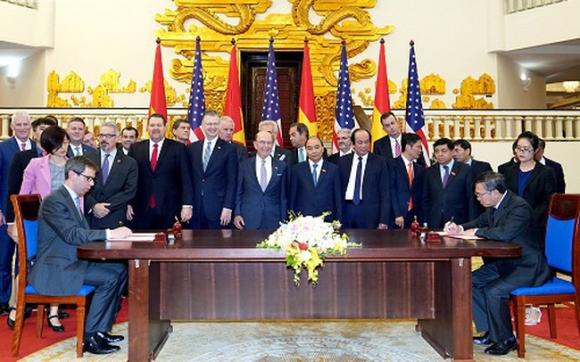 42 1 Viet Nam Va My Vua Ky 5 Thoa Thuan Kinh Doanh Lon Tri Gia Nhieu Ty Usd