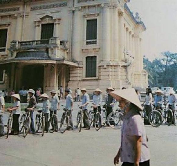 42 13 Ngam Lai Nhung Hinh Anh Tet Ha Noi Thoi Bao Cap Ai Cung Rung Rung Sao Tet Xua Dep The