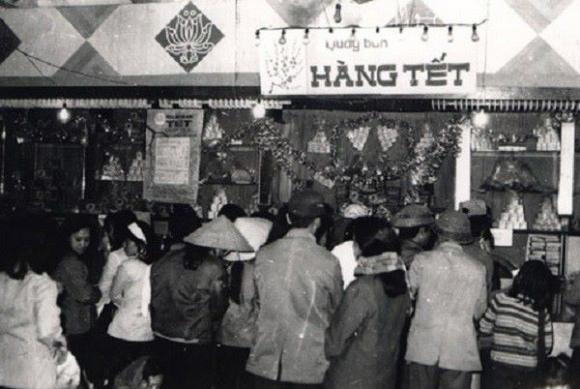 42 9 Ngam Lai Nhung Hinh Anh Tet Ha Noi Thoi Bao Cap Ai Cung Rung Rung Sao Tet Xua Dep The