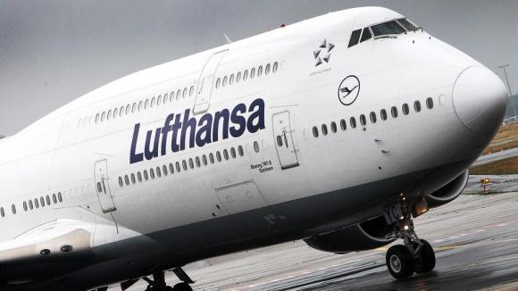 42 1 Lufthansa Cua Duc Huy Tat Ca Cac Chuyen Bay Den Va Di Tu Trung Quoc