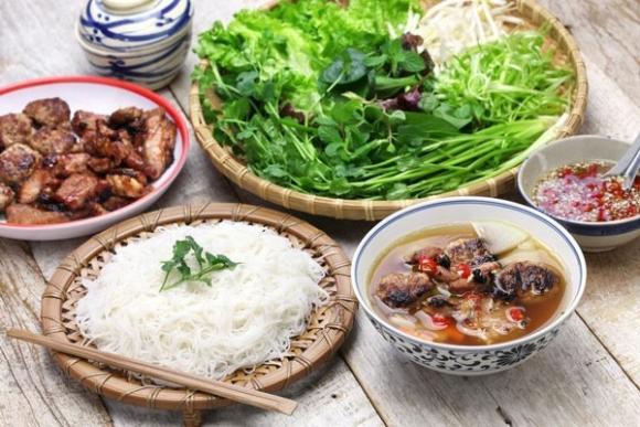 42 2 Ha Noi  Ngoi Den Cua Am Thuc Duong Pho