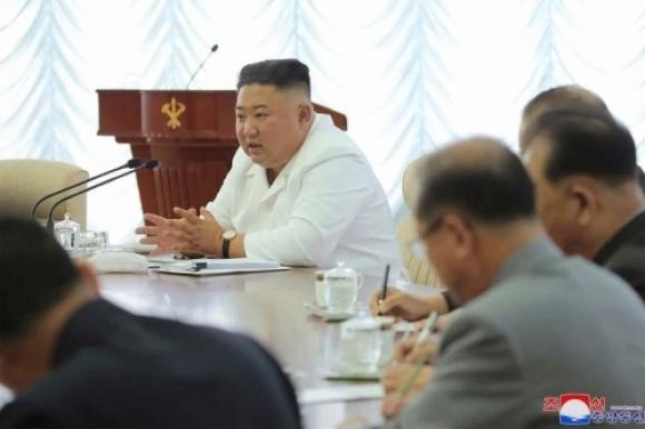 42 1 Quyet Dinh Gay Chan Dong Cua Kim Jong Un