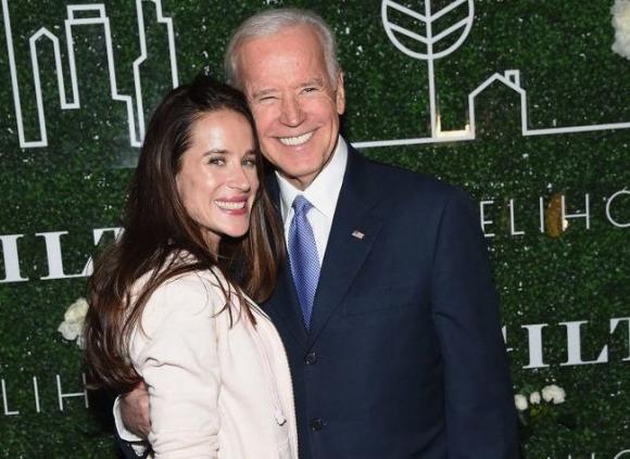 42 5 4 Nguoi Con Cua Ong Joe Biden Nguoi Tai Hoa Uu Tu Nhung Yeu Menh Nguoi Tai Tieng Day Thi Phi