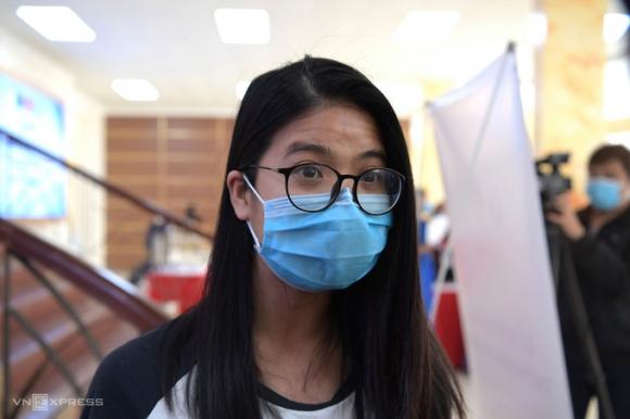 42 1 Co Gai Dau Tien Dang Ky Thu Vaccine Covid 19 Viet Nam