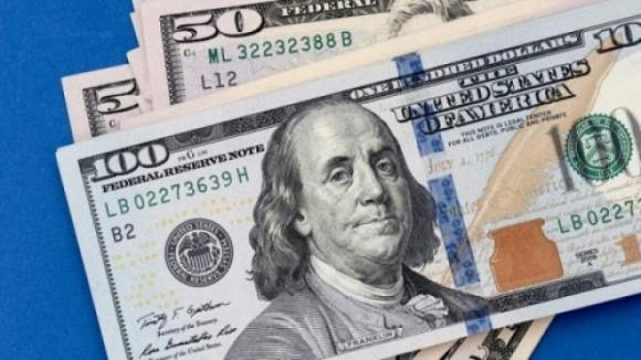 42 1 Nam 2021 Co Nen Nam Giu Usd
