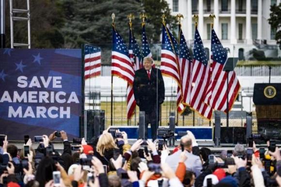 42 1 Ong Trump Co The Bi Dieu Tra Hinh Su