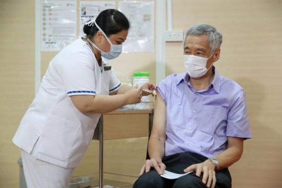 42 1 Thu Tuong Singapore Tiem Vac Xin Covid 19 Cua Hang Pfizerbiontech