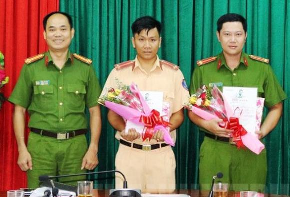 42 1 Thuong Ta Tran Van Hieu Lam Truong Phong Canh Sat Hinh Su Cong An Tphcm