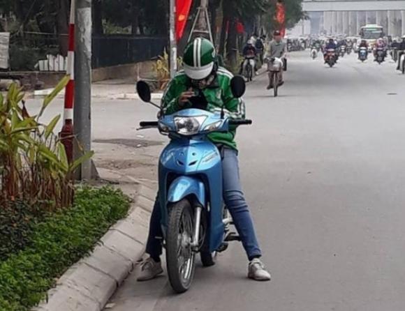 42 2 Luong Khong Du Song Phai Ngua Tay Xin Bo Me Thay Giao Bo Nghe Di Chay Xe Om