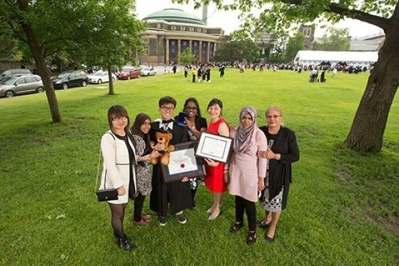 42 2 Tu Vo Gia Cu Du Hoc Sinh Nguoi Viet Tot Nghiep Xuat Sac Dai Hoc Lon Nhat Canada Va Gianh Nhieu Hoc Bong Danh Gia