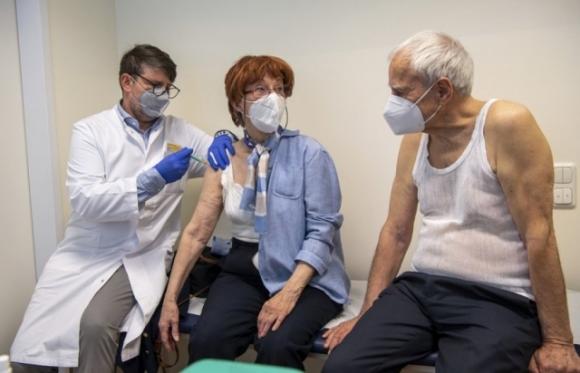42 1 Cac Quoc Gia Eu Ho Tro Hang Chuc Nghin Lieu Vaccine Covid 19 Cho Ch Sec