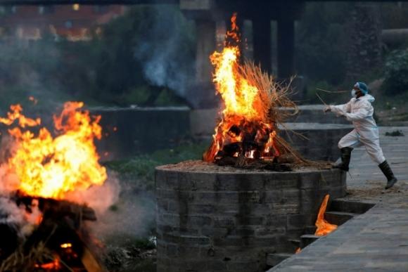 42 3 Co So Hoa Tang O Nepal Hoat Dong Suot Ngay Dem