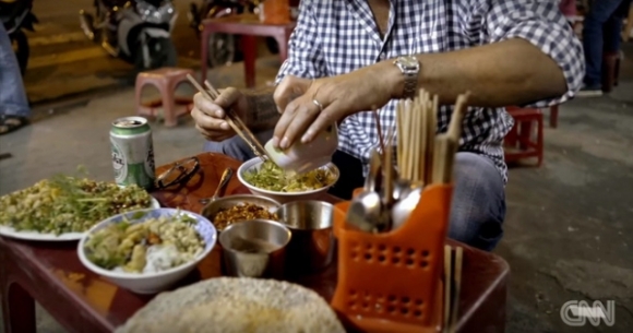 4 Khi Am Thuc Viet Cua Do Ca Nhung Dau Bep Noi Tieng The Gioi Tham Chi Con Khien Mot Nguoi Tu Nhan La Dau Bep Toi