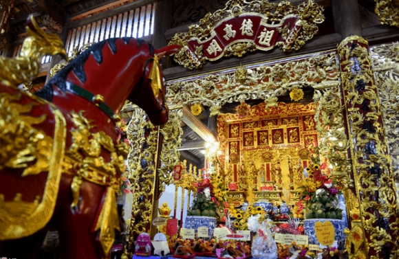 4 Nha Tho Hon 100 Ty Cua Hoai Linh Hang Nam To Chuc Le Gio To San Khau Quy Tu Hang Tram Nghe Si Con Nuoi Dong Thuc Vat Quy Hiem Voi Gia Tri Khung