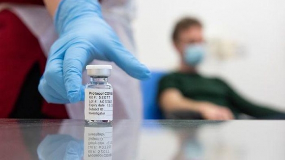 1 The Gioi Tiem 3 Ty Lieu Vaccine Covid 19 Ba Nuoc Trung Dong Dan Dau