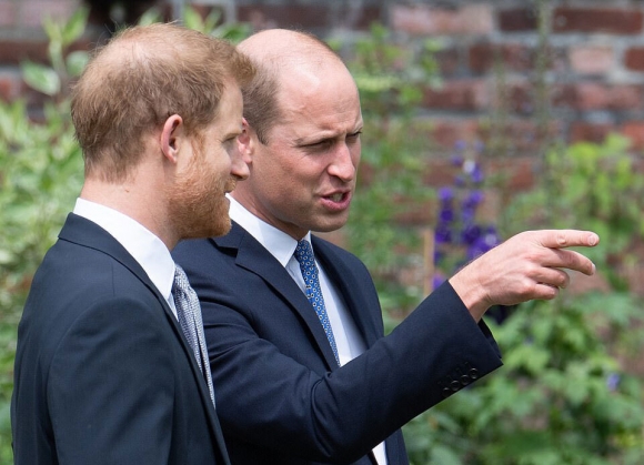 2 Anh Em William   Harry Khanh Thanh Tuong Diana
