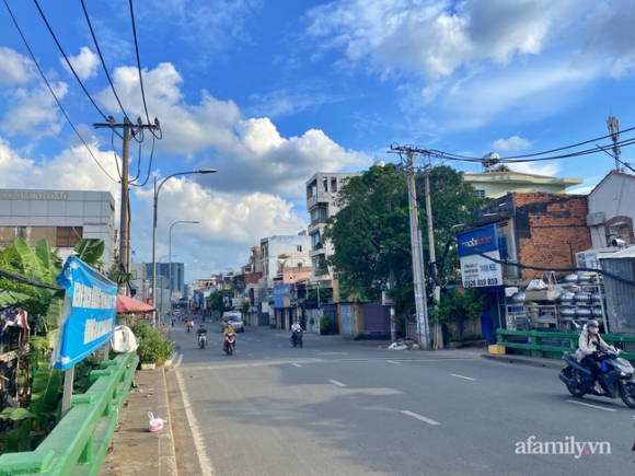 10 Tphcm Vang Nhu Mung 1 Tet Trong Ngay Dau Gian Cach