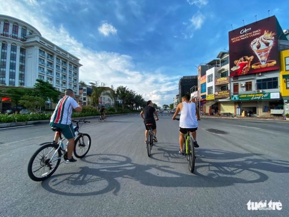 1 Ha Noi Them 5 Ca Covid 19 O My Duc Va Khu Cong Nghiep Thang Long