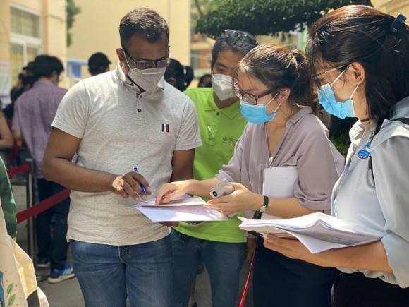 2 Niem Vui Cua Can Bo Nhan Vien Cac To Chuc Phi Chinh Phu Nuoc Ngoai Tai Viet Nam Khi Duoc Tiem Vaccine Covid 19