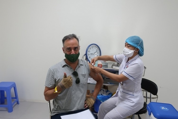 5 Niem Vui Cua Can Bo Nhan Vien Cac To Chuc Phi Chinh Phu Nuoc Ngoai Tai Viet Nam Khi Duoc Tiem Vaccine Covid 19