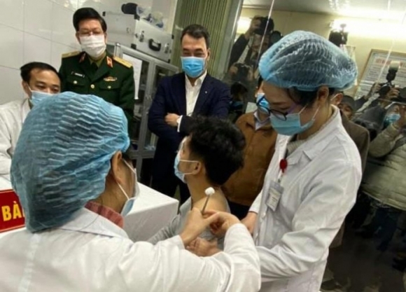 1 Xem Xet De Xuat Cap Phep Khan Cap Vaccine Covid 19 Dau Tien Made In Vietnam