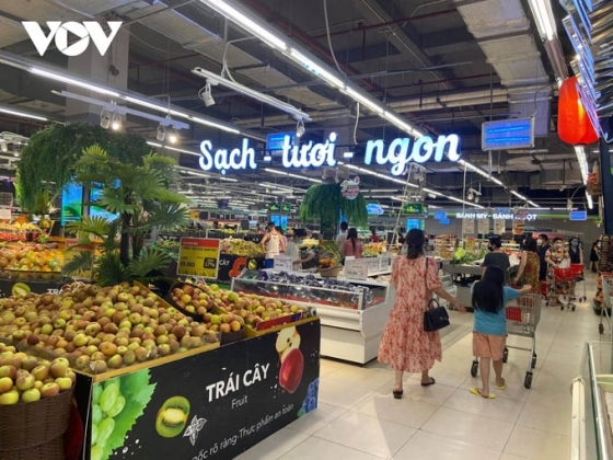 7 Van Con Nguoi Nghe Don Ha Noi Sap Gian Cach Lao Vao Sieu Thi Vo Vet Do