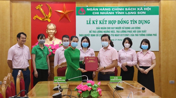 1 12000 Nguoi Lao Dong Duoc Tra Luong Tu Goi Vay Uu Dai 7500 Ti Dong