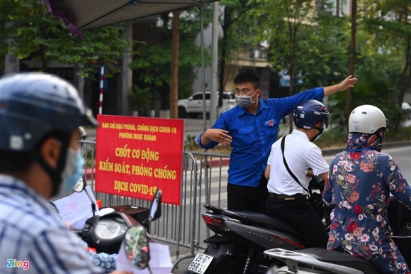 3 Nhieu Chot Kiem Soat Covid 19 O Ha Noi Bi Un U