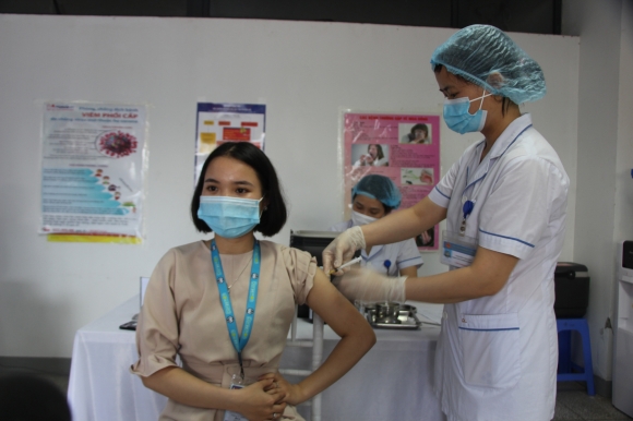 1 Thuc Pham Can Tranh Sau Khi Tiem Vaccine Covid 19