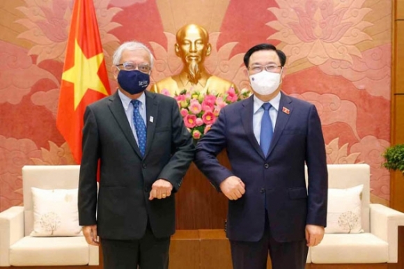1 Lien Hop Quoc Ho Tro Viet Nam 10 Trieu Lieu Vac Xin Phong Covid 19