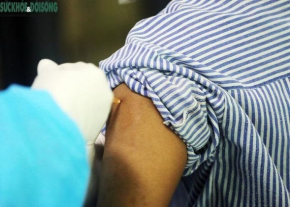 14 Gan 300 Benh Nhan Chay Than Nhan Tao Duoc Tiem Vaccine Phong Covid 19 O Ha Noi
