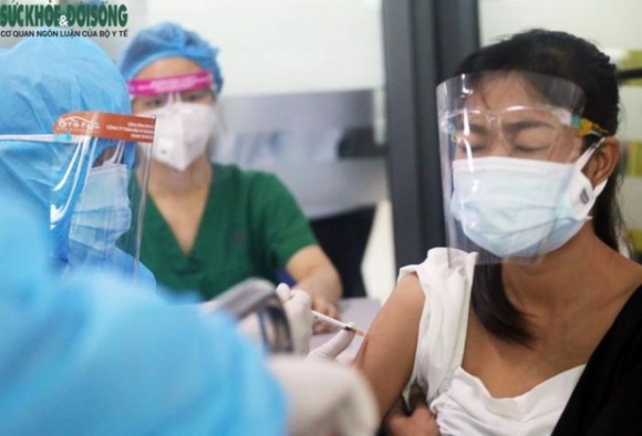15 Gan 300 Benh Nhan Chay Than Nhan Tao Duoc Tiem Vaccine Phong Covid 19 O Ha Noi