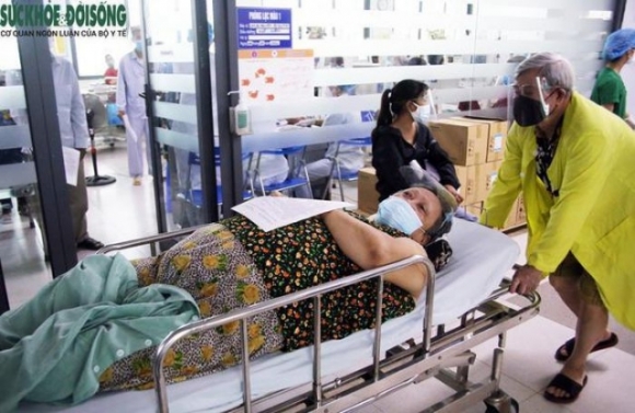 4 Gan 300 Benh Nhan Chay Than Nhan Tao Duoc Tiem Vaccine Phong Covid 19 O Ha Noi