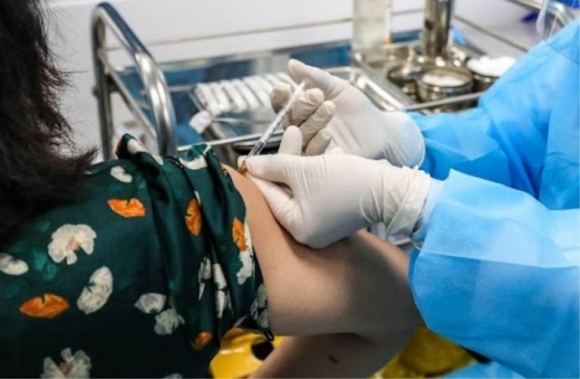 1 100 Tinh Nguyen Vien Dau Tien O Ha Noi Tiem Thu Nghiem Vaccine Covid 19 Arct 154