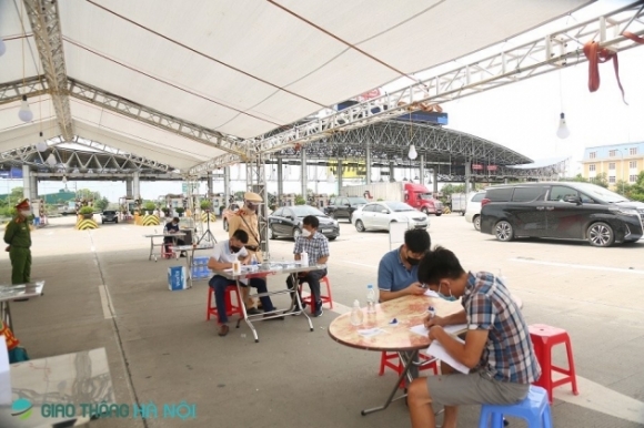 10 Ha Noi Dua Ung Dung Khai Bao Online Khi Ravao Thanh Pho Tao Thuan Loi Cho Tai Xe
