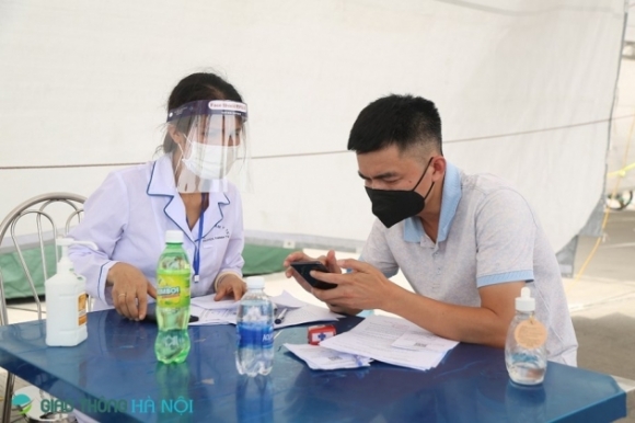 8 Ha Noi Dua Ung Dung Khai Bao Online Khi Ravao Thanh Pho Tao Thuan Loi Cho Tai Xe