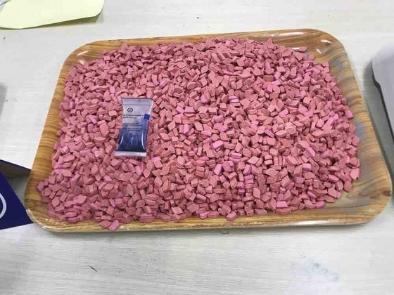 4 Hon 30kg Ma Tuy Trong Keo Socola Tu Chau Au Gui Ve Viet Nam