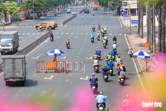 12 Duong Pho Tphcm Tap Nap Tro Lai