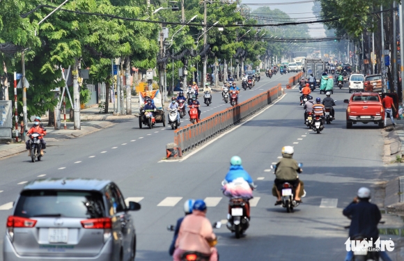 15 Duong Pho Tphcm Tap Nap Tro Lai