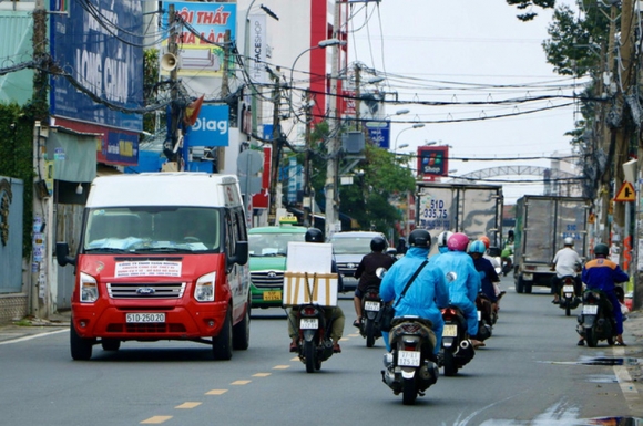 2 Duong Pho Tphcm Tap Nap Tro Lai