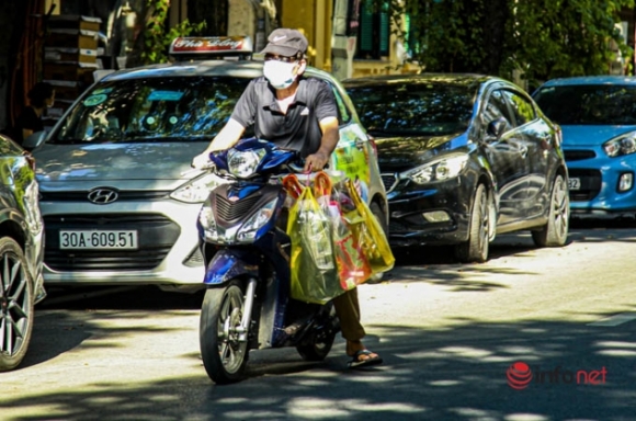 11 Pho Hang Ma Vang Lang Mua Vu Lan Mot Vai Tiem He Cua Ban