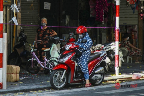 5 Pho Hang Ma Vang Lang Mua Vu Lan Mot Vai Tiem He Cua Ban