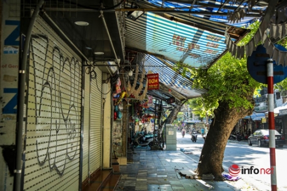 8 Pho Hang Ma Vang Lang Mua Vu Lan Mot Vai Tiem He Cua Ban