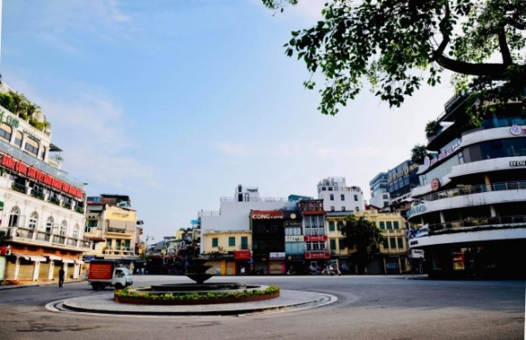 1 Ban Thuong Vu Thanh Uy Ha Noi Dong Y Keo Dai Gian Xa Hoi Den 6h Ngay 69