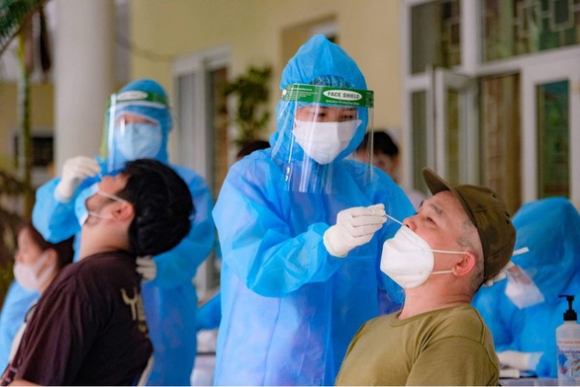 1 Vi Sao Duoi 100 Ca Moingay Ha Noi Van Tiep Tuc Gian Cach Dien Rong