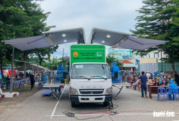 3 Ngam Sieu Xe Tiem Vac Xin Luu Dong O Tphcm
