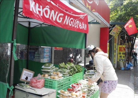 1 Cua Hang Khong Nguoi Ban   Mo Hinh Hay Thoi Gian Cach Xa Hoi