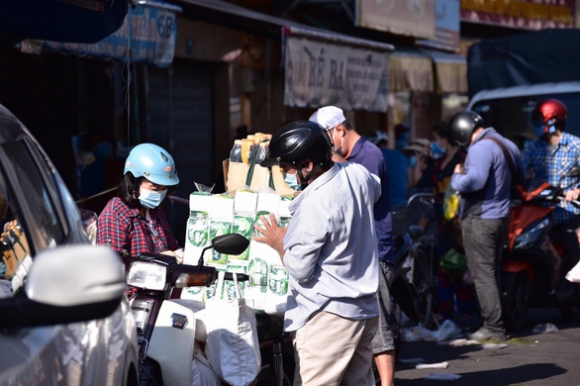 1 Tphcm Yeu Cau Nang Cong Suat To Chuc Thu Mua Van Chuyen Hang Hoa